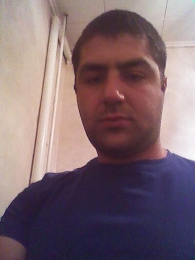  ,   Dima, 35 ,   