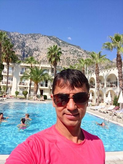  ,   Nurik, 40 ,   ,   