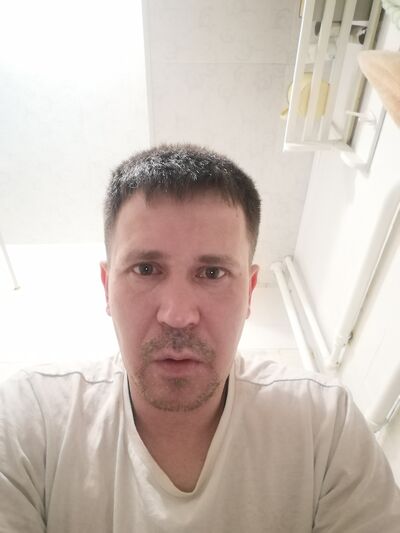  ,   Mikhail, 42 ,   ,   , c 