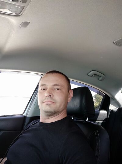  ,   Vladimir, 40 ,   