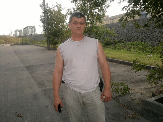  ,   Serj, 47 ,   