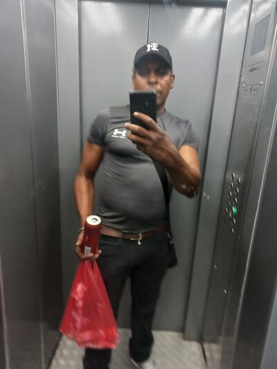  ,   Odenis, 48 ,   ,   