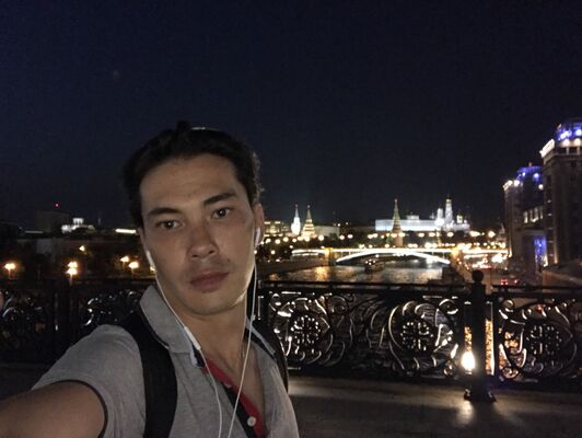  ,   Avster, 43 ,   ,   , c 