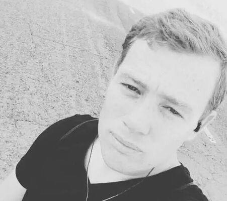  ,   Ruslan, 37 ,   ,   