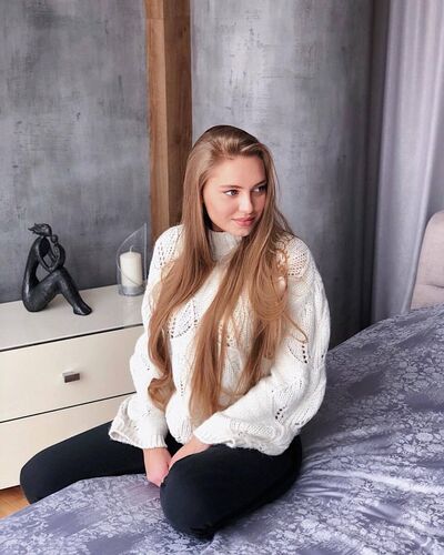  ,   Kira, 28 ,   ,   , c 