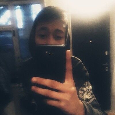  15881688  Ikram, 24 ,    