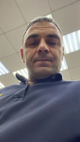  ,   Elnur, 42 ,   ,   