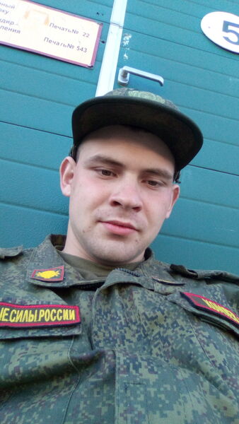  --,   Konstantin, 21 ,   ,   