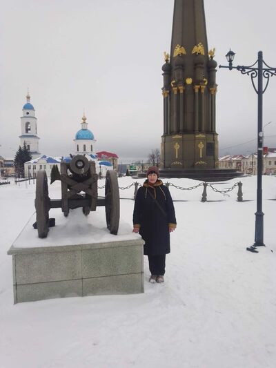  ,   Nataliya, 65 ,   c 