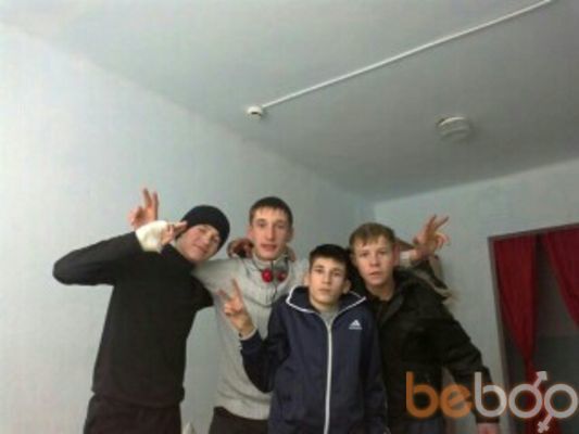  -,   Sharif, 32 ,   ,   , c 
