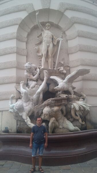  ,   Andras, 49 ,   ,   , c 