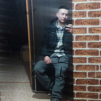  ,   Ilshat, 25 ,   ,   