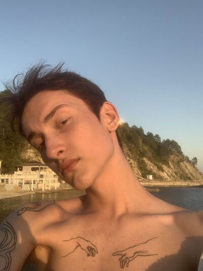  ,   Hollywood, 26 ,   ,   