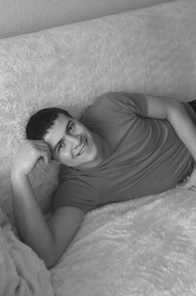  ,   Nik, 30 ,   ,   