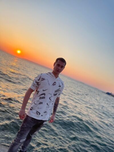  ,   , 21 ,   c 