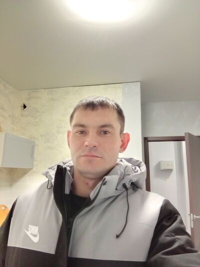  ,   Ruslan, 35 ,   c 