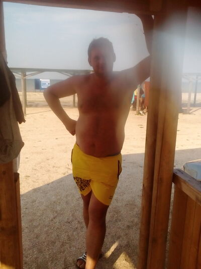  ,   Artem, 36 ,   ,   , c 