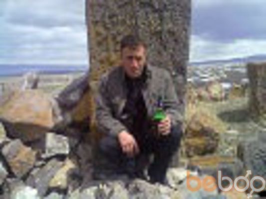  ,   Edo djan, 49 ,  