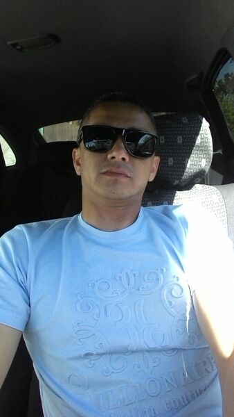  ,   Arman, 40 ,   