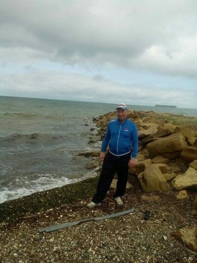  ,   Igor, 41 ,   c 