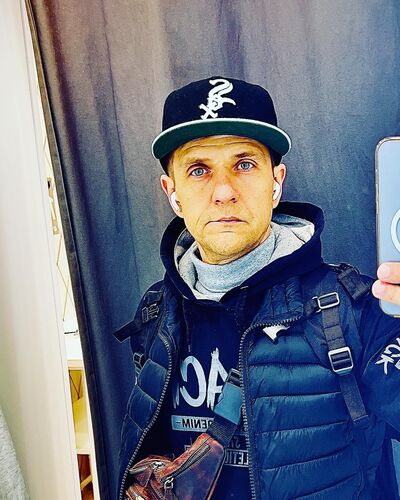  ,   Yury, 40 ,   ,   , 