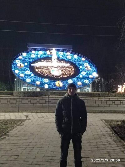  ,   Anton, 29 ,   ,   