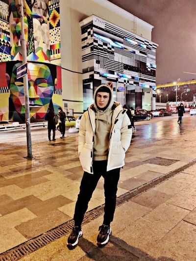  ,   Kevin, 26 ,   ,   