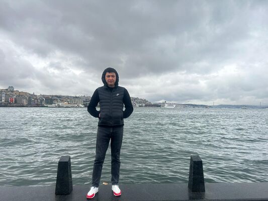 ,   Akbar, 35 ,   ,   