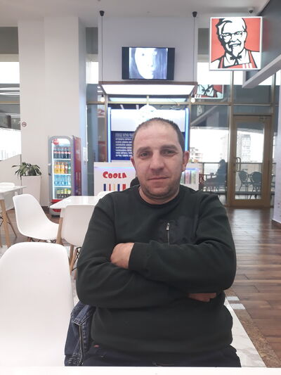  ,   Albert, 39 ,   ,   , c 