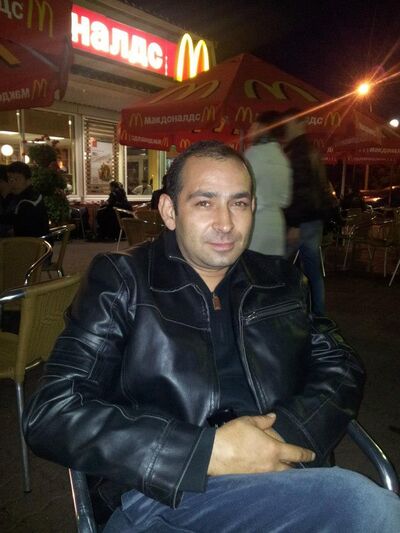  ,   Emilio, 46 ,   ,   , c , 