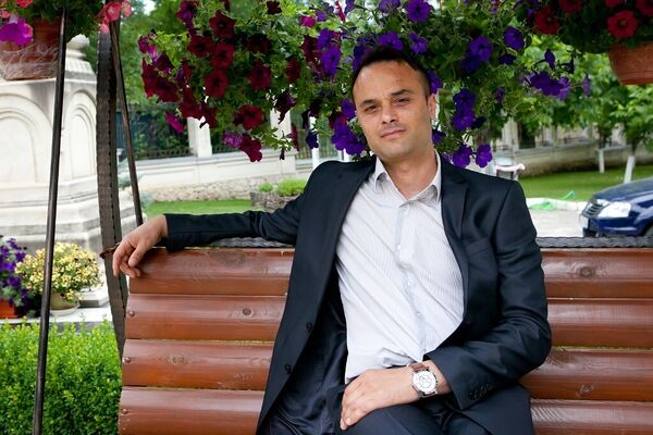  ,   Sergiu, 41 ,   ,   