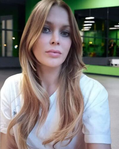  ,   Yuliya, 40 ,   ,   