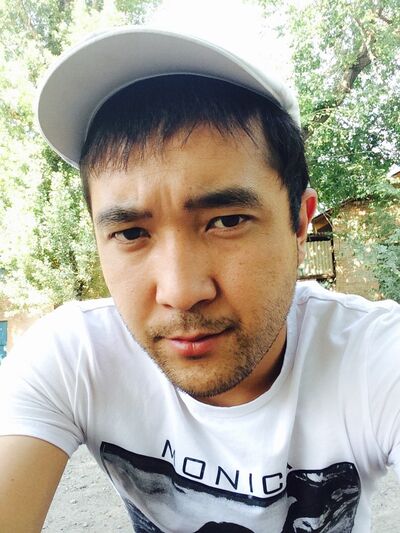  ,   Ulan, 36 ,  