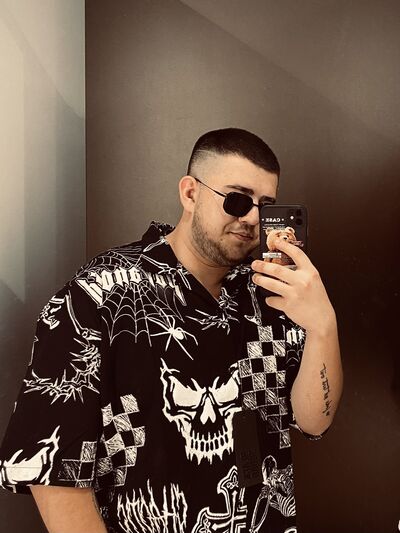  ,   Farid, 22 ,   ,   