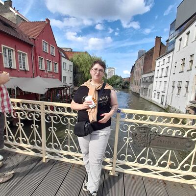  Sint-Truiden,   , 27 ,   c , 