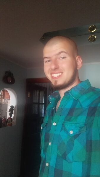  ,   Sergey, 33 ,   