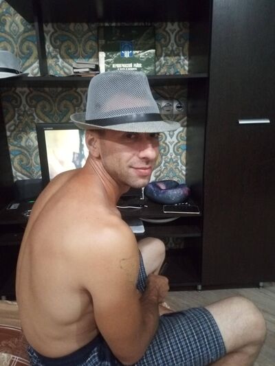 ,   Dima, 39 ,   ,   