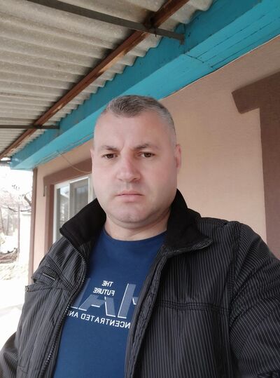  ,   Igor, 46 ,   ,   , c 
