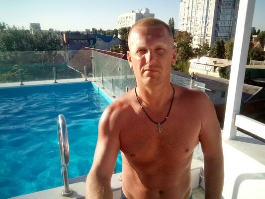  ,   Rostik, 42 ,   ,   , c 