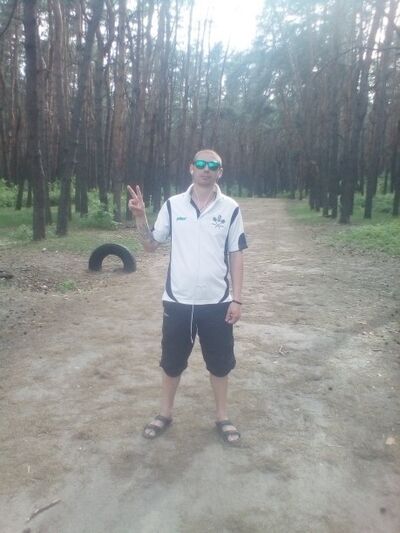  ,   Vlad, 44 ,   ,   , c 