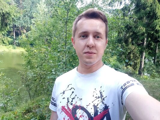  ,   Viktor, 28 ,   ,   