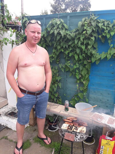  ,   Serj, 44 ,   ,   , c , 