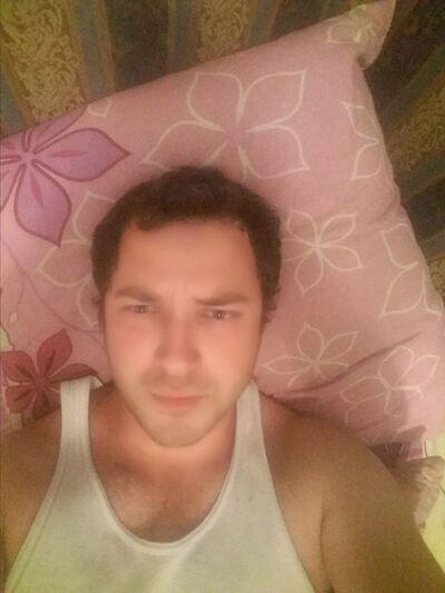  ,   Albert, 34 ,   ,   