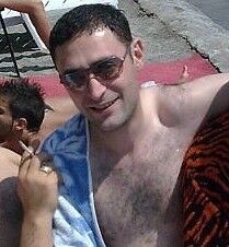  ,   Artur, 44 ,   ,   , c 