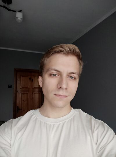  ,   Ivan, 28 ,  