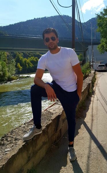  ,   Zuka, 35 ,   ,   , c 