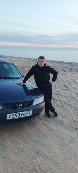   ,   Vladimir, 52 ,   ,   
