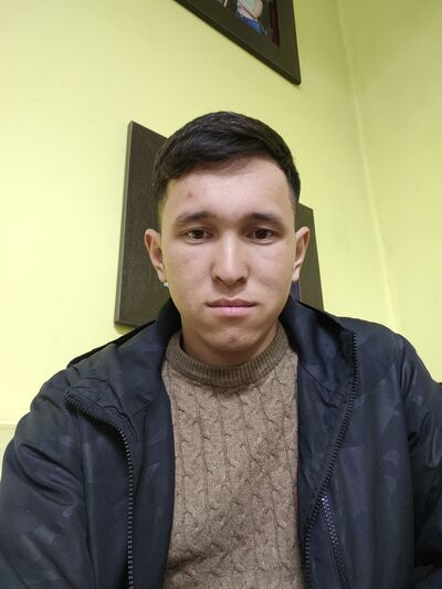  ,   Zhandarbek, 24 ,   c 