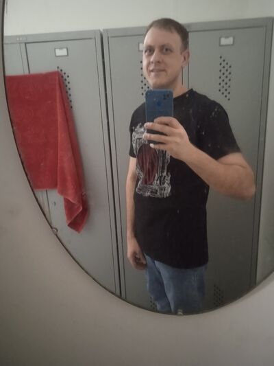  --,   Alexander, 28 ,   ,   , c , 