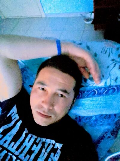  -,   M, 33 ,   ,   